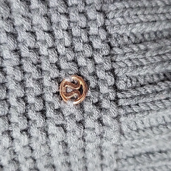 lululemon Gray Cowl Neck Sweater Merino Wool Size 10 - Picture 1 of 7